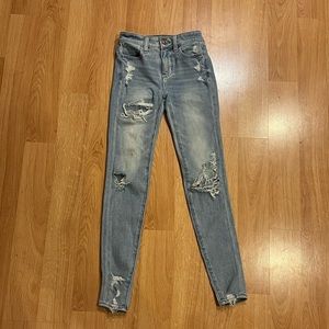 American Eagle Light Ripped Dream Jeans size 000